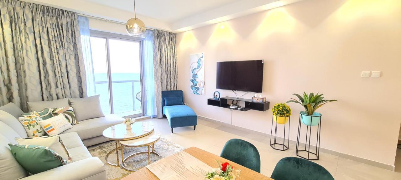 Ferienwohnung A Perfect Escape - Sea Facing Ra’s al-Chaima Exterior foto